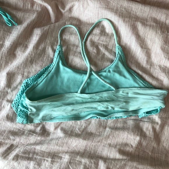 ⭐️Mint Green flowy mesh children XL - Picture 2 of 2